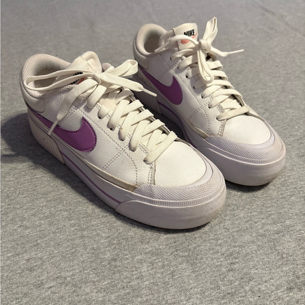 Nike Women's Cream and Purple Sneakers